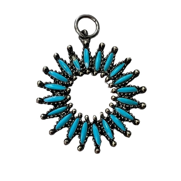 Silvertone Faux Turquoise Sunburst Western Boho Pendant Damaged - Picture 1 of 6